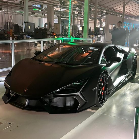 Lamborghini Revuelto sportcar